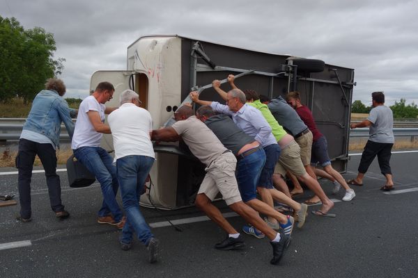 L'accident n'a pas fait de blessé.