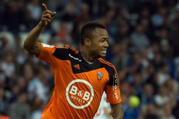 Jordan Ayew, l'avant-centre vedette du FC Lorient