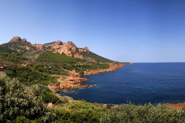 L'accès au massif de l'Estérel est interdit par la préfecture du Var ce 15 août, tout comme trois autres zones forestières du département.