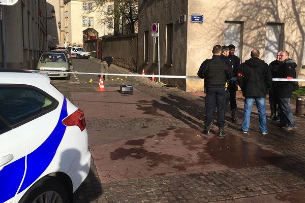 Coups de feu ce matin sur la colline Sainte-Croix à Metz. Les policiers sont sur place