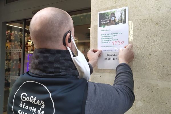 Cette supérette nîmoise affiche ses nouveaux horaires, valables à partir de samedi. 