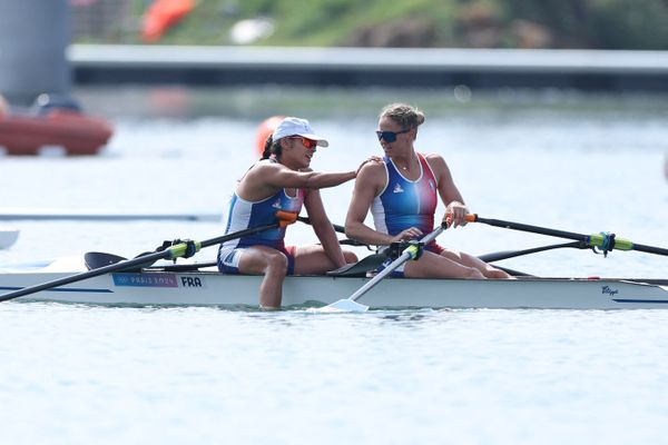 La Grenobloise Emma Lunatti et sa partenaire de rame Elodie Ravera-Scaramozzino terminent 5ème de la finale du deux de couple féminin.