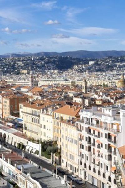 La Ville de Nice appuie le développement d'une offre touristique de luxe avec plus d'un millier de chambres qui doivent ouvrir avant la fin de l'année 2024.