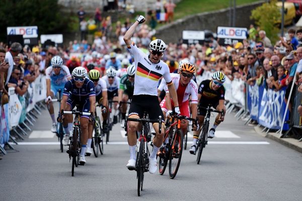 Premiere Etape Du Tour De L Avenir Victoire De L Allemand Max Kanter