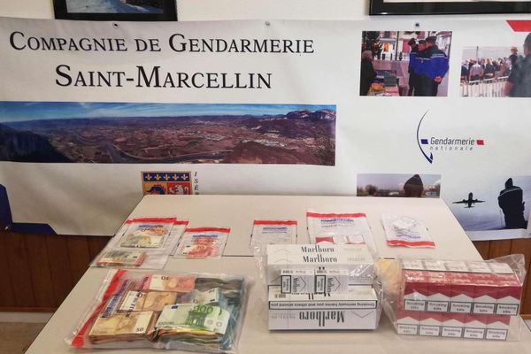 La saisie de ce lundi 16 novembre par la gendarmerie de Saint-Marcellin.