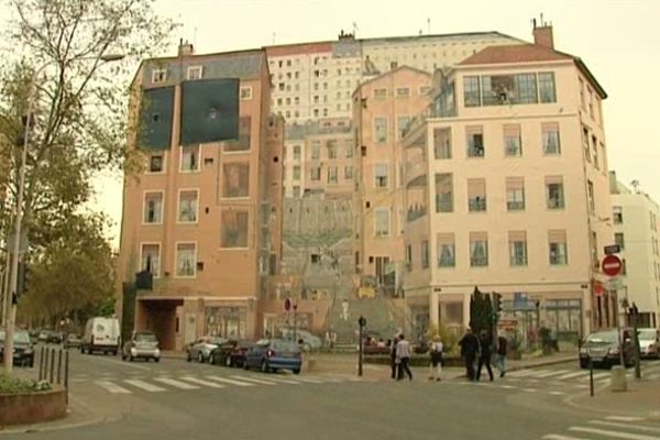 La fresque des canuts (Lyon - Croix-Rousse - octobre 2012)