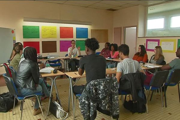 Illustration. Atouts Normandie permet notamment une réduction du prix du passage du BAFA pour les jeunes.