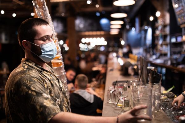 Dans la Drôme, les bars doivent fermer à minuit à partir de ce samedi (photo d'illustration)