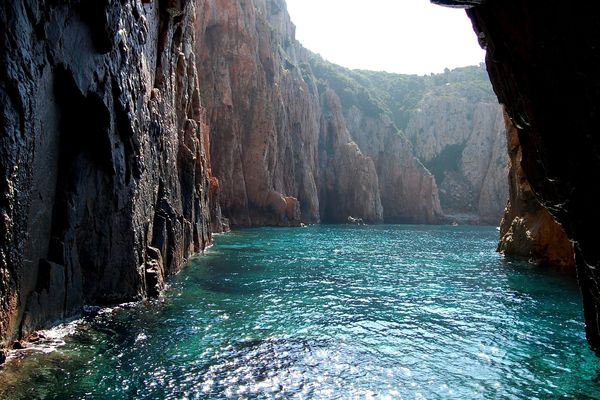 Une des perles de la Réserve naturelle de Scandola, sur la côte ouest de la Corse