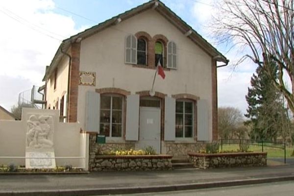 Mairie d'Arrabloy (Loiret)