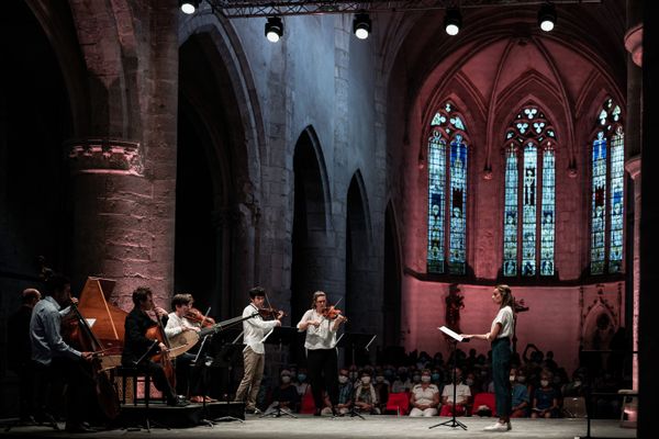 Festival d'Ambronay (Ain): l'épidémie de Covid impose une partition en mode  mineur