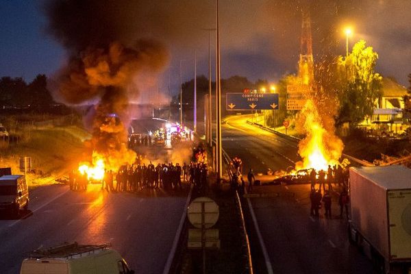 Les gens du voyage avaient bloqué l'A1 dans les deux sens fin août.