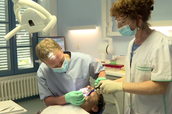 Le docteur Pierre Adant à Aubusson suit six mille patients, soit le double de la moyenne nationale.