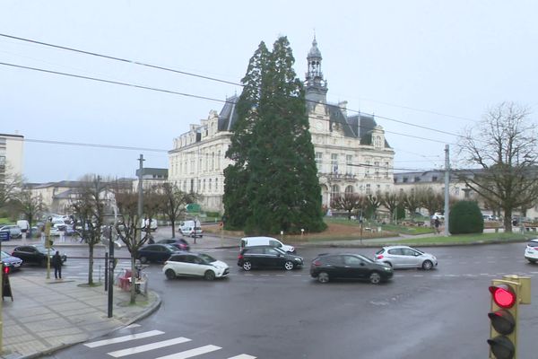 Pas de vignette Crit'air obligatoire, ni de restriction de circulation pour l'instant dans l'agglomération de Limoges