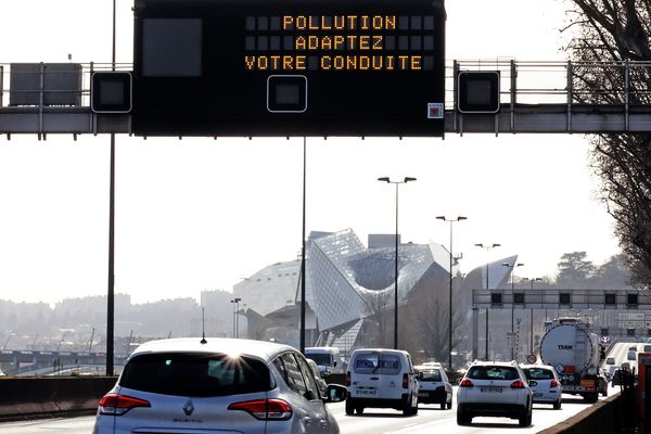 7 habitants sur 10 de la région Nouvelle-Aquitaine se disent concernés par la pollution de l’air. 