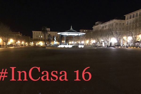 Le nouveau kiosque est toujours là, la Place Saint Nicolas est toujours là, tout sera toujours là quand on sortira !