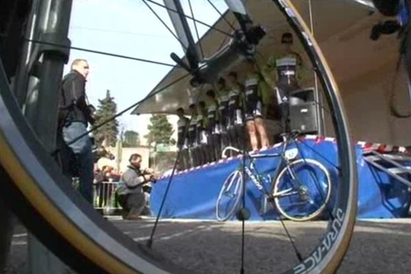 Le Grand Prix La Marseillaisepremière course européenne de l'année et première manche de la Coupe de France, a pour principale tête d'affiche Thibaut Pinot, révélation du Tour de France.