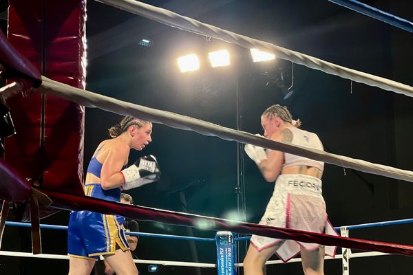 La boxeuse de Saint-Maur s'est imposée à l'issue d'un combat acharné en 10 rounds.