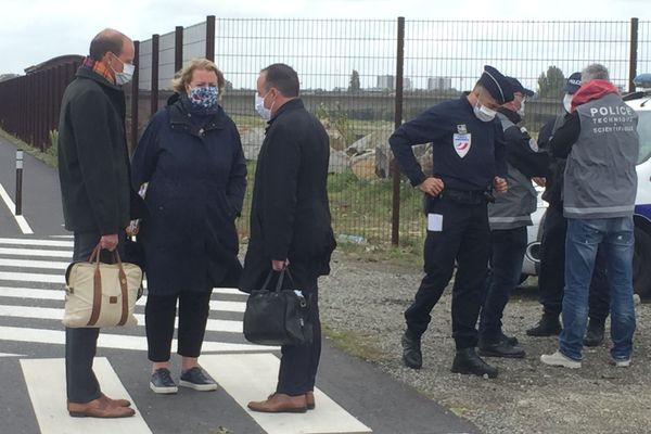 Pendant la reconstitution, les enquêteurs de la police technique et scientifique tenteront de déterminer l'endroit précis où Steve Maïa Caniço est tombé dans la Loire, ainsi que l'horaire de sa chute.