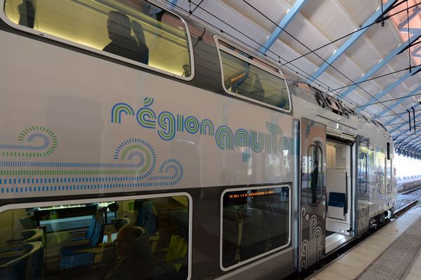 Un TER de Nouvelle-Aquitaine en gare d'Arcachon. Photo d'illustration. 