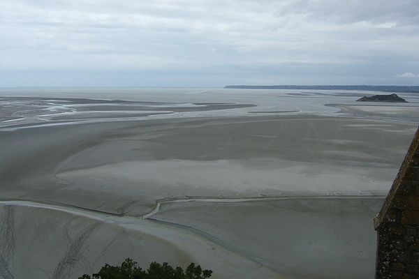 Grisaille sur la Baie du Mont-St-Michel, ce LUNDI.