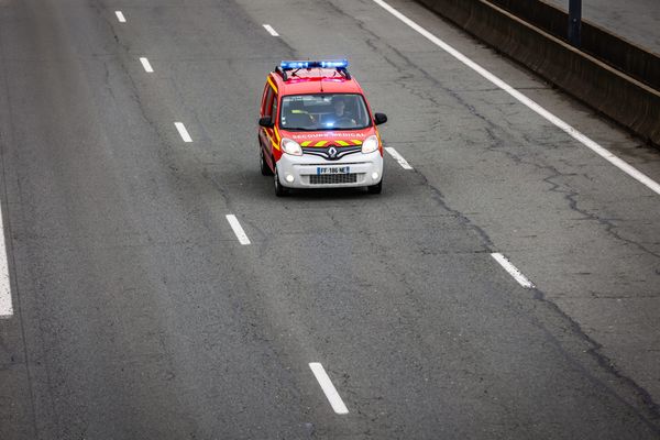 Un homme de 28 ans a été grièvement blessé dans un accident de la circulation sur la route Blanche, en Haute-Savoie, le 28 mars 2024. (Illustration)