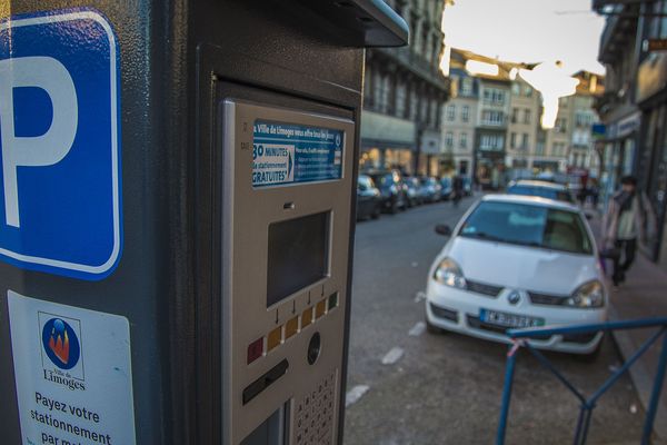 Les 32 agents visitaient ce lundi 18 décembre les locaux. 