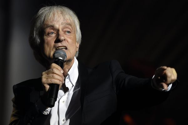 Le chanteur Dave, 79 ans, est l’invité de la fête du cochon d’Hayange (Moselle), prévue le 3 septembre 2023.