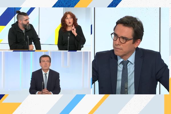 Jérôme Vilain reçoit Magalie Cervantès et Michaël Thibault, deux gilets jaunes de Poitiers, ainsi que Nicolas Turquois, député MoDem de la Vienne.