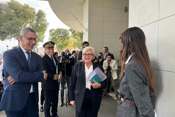 La ministre du Partenariat avec les territoires et de la Décentralisation, Catherine Vautrin, a débuté sa visite de cinq jours en Corse, ce jeudi 24 octobre, à Bastia.