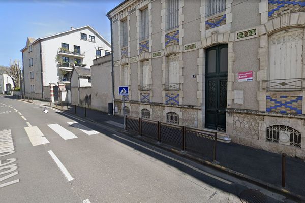 Située dans le quartier de la Madeleine à Orléans, la crèche municipale le Baron accueille 45 enfants