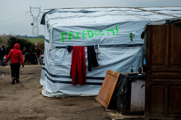 Le camp de Norrent-Fontes dans le Pas-de-Calais.