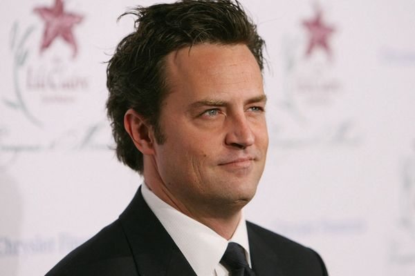 L'acteur Matthew Perry est décédé à son domicile à l'âge de 54 ans.