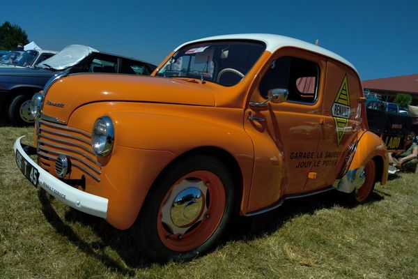 Les 3 et 4 juin 2023 à Lamotte-Beuvron s'est tenu le Gazoline Festival. Le grand rassemblement de voitures et motos anciennes organisé par le magazine Gazoline.