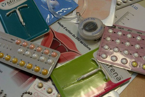 Une journée pour sensibiliser les jeunes : un quart d'entre eux ont leur première relation sexuelle sans contraception 