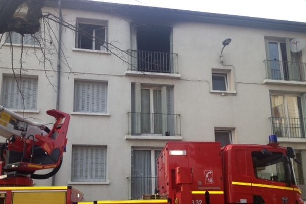 l'incendie a eu lieu dans cet immeuble