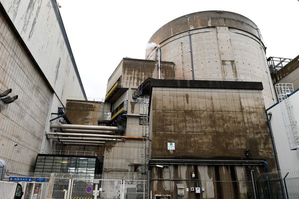 Les réacteurs de Chinon 3, Cattenom 3 et Bugey 4 seront arrêtés au cours des prochains mois, selon des données publiées sur le site d'EDF.