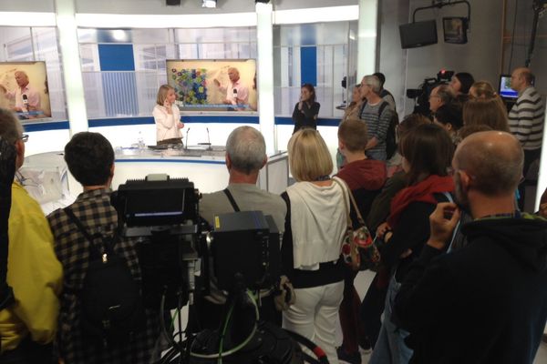 Le plateau du JT avec Anne de Chalendar