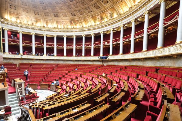 Paris - l'hémicycle où siègent les 577 députés français à l'Assemblée nationale - archives.