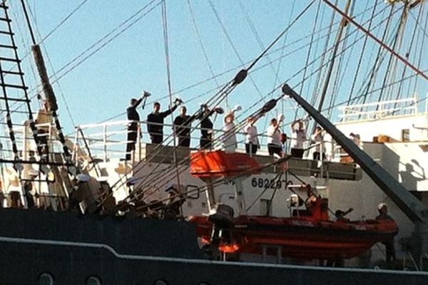 Le Krusenstern a largué les amarres ce lundi matin.