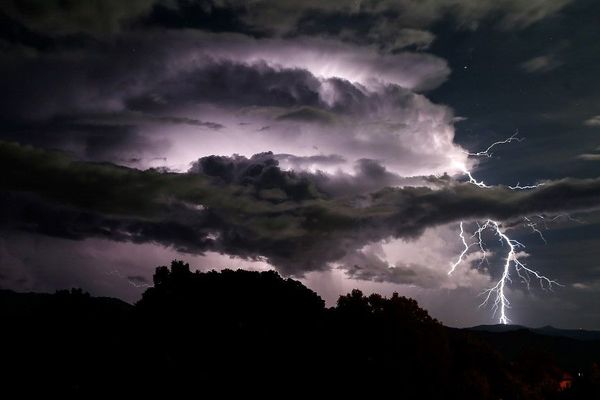 Ce lundi 2 mars, le département de la Corse-du-Sud a notamment été placé en vigilance orange pluie-inondation par Météo France. 