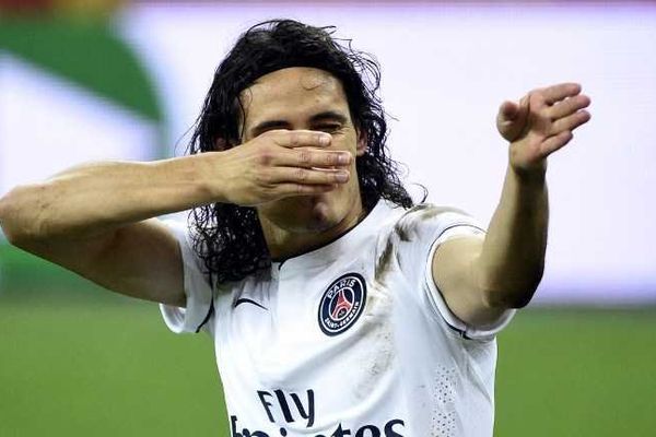 Un match de suspension pour Cavani pour son geste lors du match contre Lens