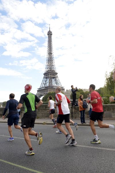 Coureurs pendant la 35e édition des 20KM de Paris