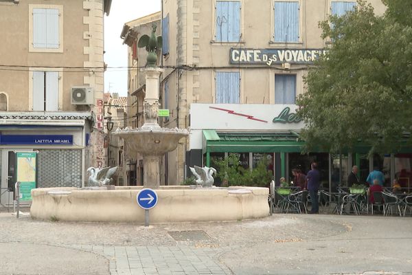 Quatre jeunes de 24 à 25 ans visés par une fusillade à Pont-Saint-Esprit. Dimanche 29 octobre 2023.