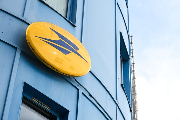 La Poste a annoncé vouloir recruter 213 personnes en CDD en Auvergne.