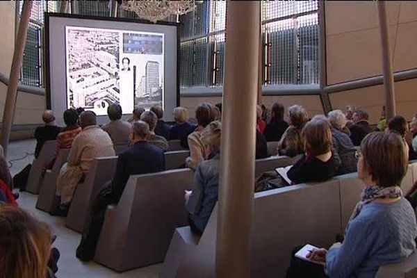 "L'habitat collectif, entre recherche et standardisation" - Conférence donnée le 29 janvier 2016 par Joseph Abram à l'Université populaire du FRAC à Orléans