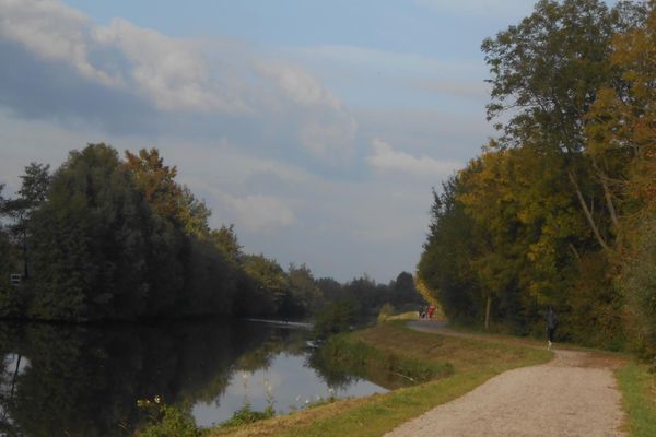 Vos photos d'Automne illustrent la météo : Aulnoye le 18 octobre