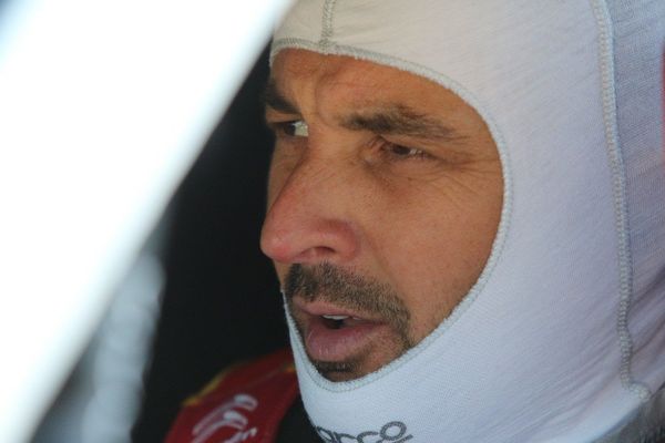 Yvan Muller en 2015, au volant d'une Citroën Elysée pour les essais WTCC au Castellet.