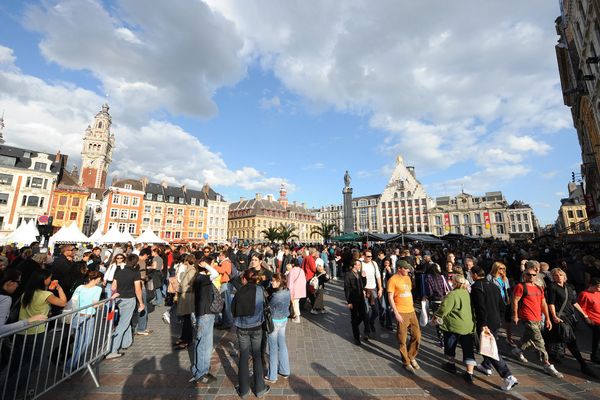 La Grand Place de Lille en 2013, lors de la braderie