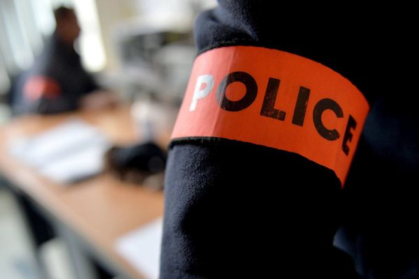 Un policier de la brigade anti-criminalité de St Dizier a été victime d'un guet-apens dans la nuit du 5 au 6 décembre 2019. 